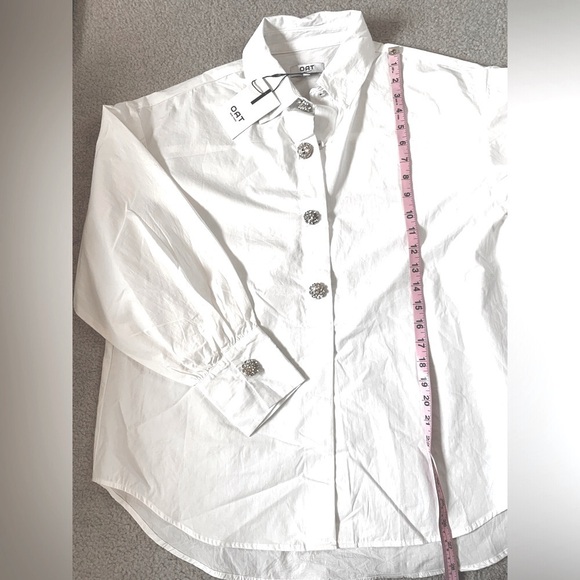 NWT OAT New York White 100% Cotton Long Sleeve Shirt Women Medium Rhinestone - Picture 6 of 9